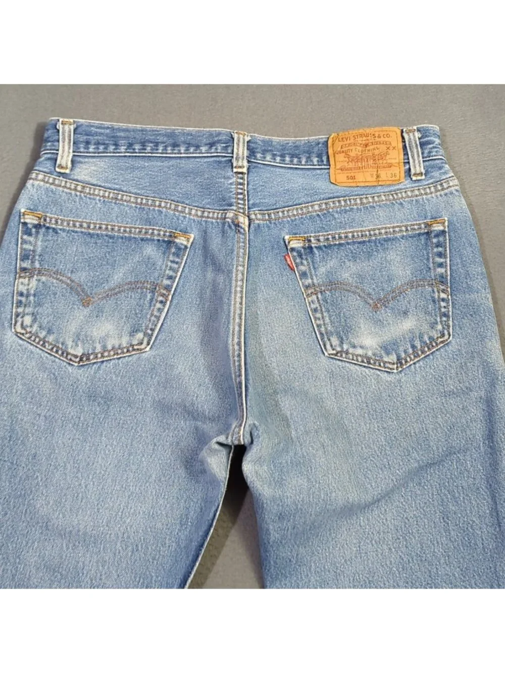 Levi's Vtg Jeans Mens 36x36 Fits 33x31 Blue 501 Straight Button Fly USA Made 90s
